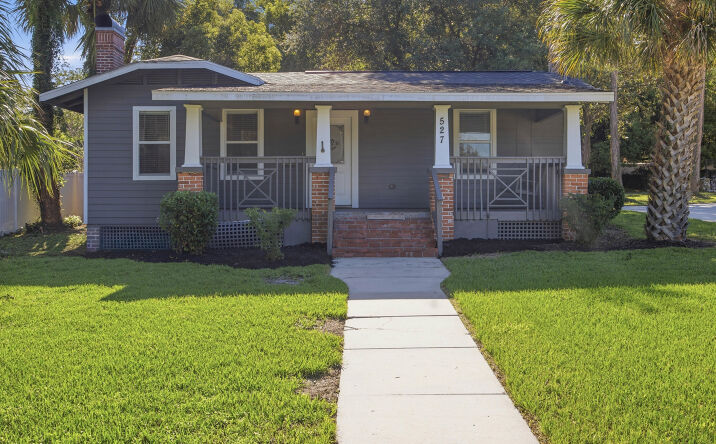 Pictures of Mixed Use property located at 527 NE EIGHTH AVE, OCALA, FL 34470-5344 for sales - image #1