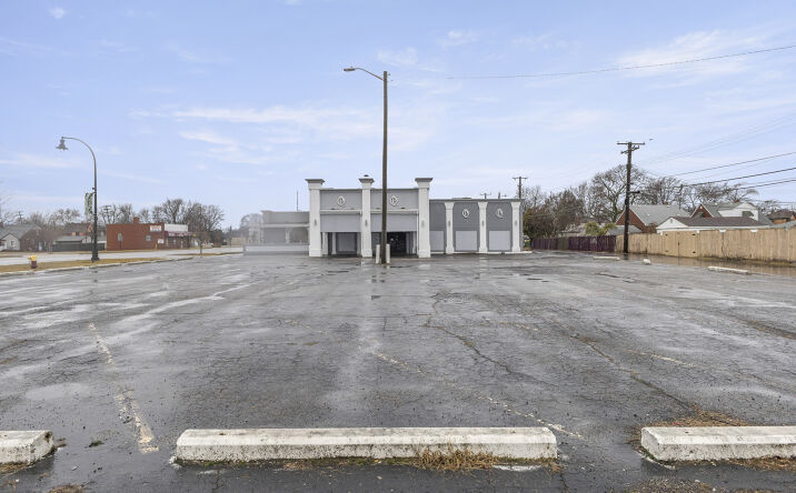 Pictures of Special Purpose property located at 16736 ECORSE RD, ALLEN PARK, MI 48101-2448 for sales - image #1