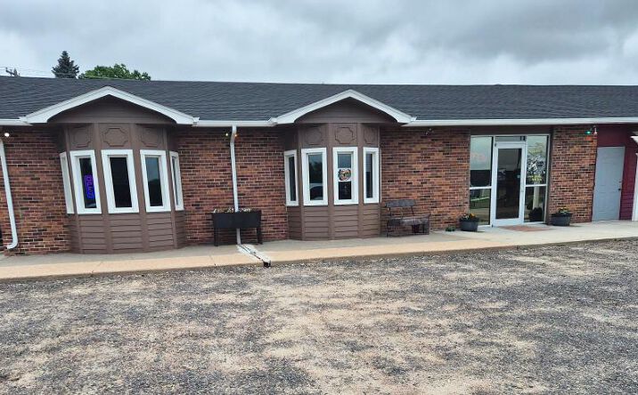 Pictures of Office property located at 140 E 12th St, Imperial, NE 69033 for sales - image #1