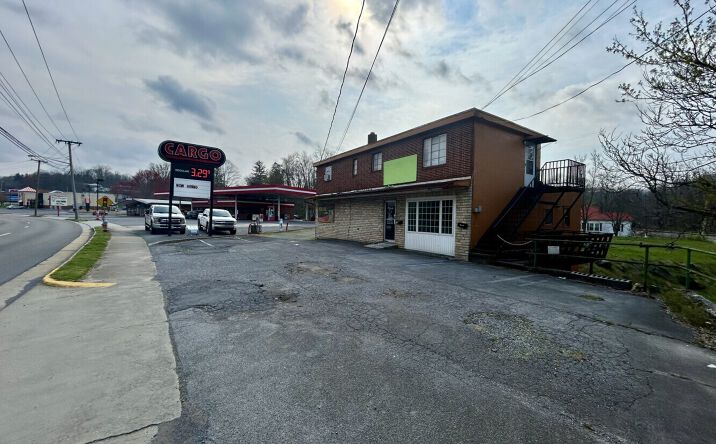 Pictures of Retail, Office, Self Storage property located at 718 N Main St, Marion, VA 24354 for sales - image #1