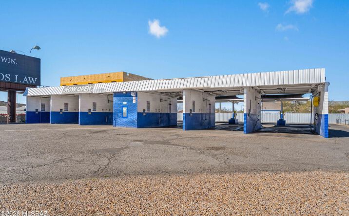Pictures of Special Purpose, Business for Sale property located at 420 W 22ND ST, TUCSON, AZ 85713 for sales - image #1
