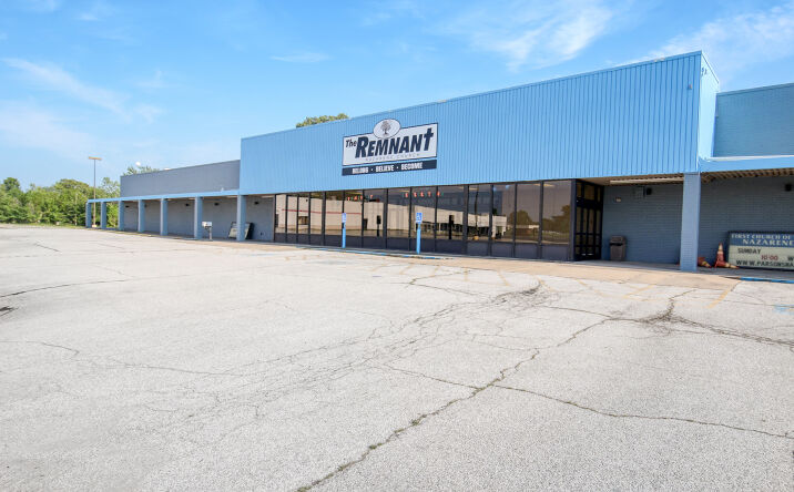 Pictures of Industrial property located at 300 MAIN ST, PARSONS, KS 67357-3528 for sales - image #1