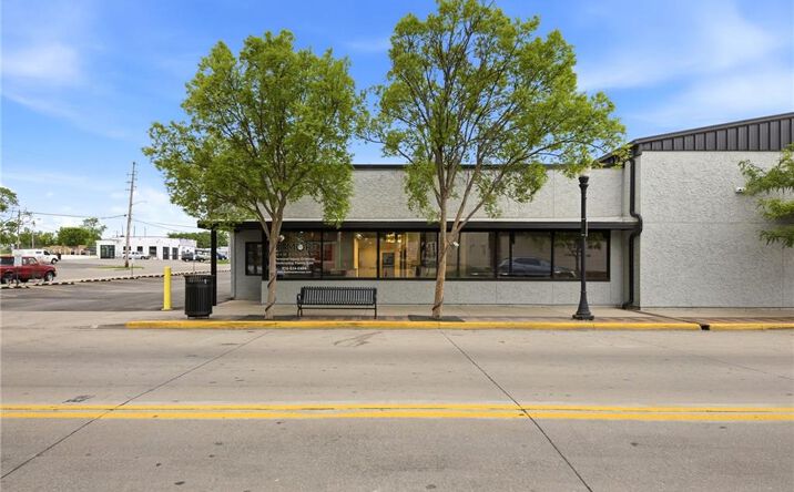 332 SE Douglas Street, Lee's Summit