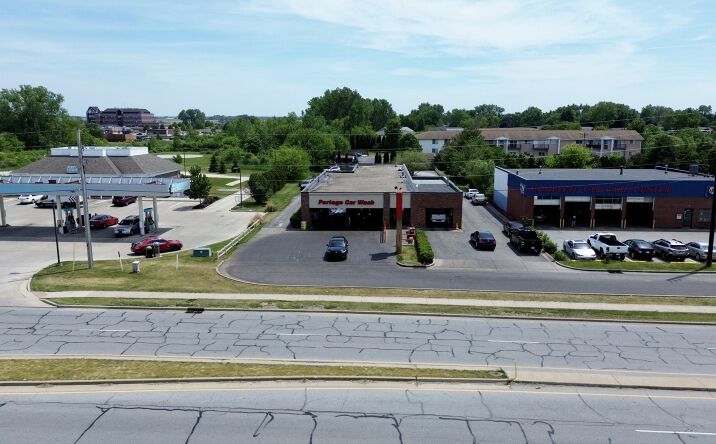 Pictures of Retail property located at 5865 U.s. 6, Portage, IN 46368 for sales - image #1