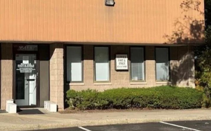 Pictures of Office property located at 1641A Medford Avenue, Medford, NY 11763 for sales - image #1