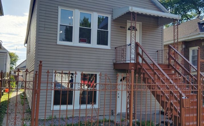 Pictures of Multifamily property located at 5806 S Talman Avenue, Chicago, IL 60629 for sales - image #1