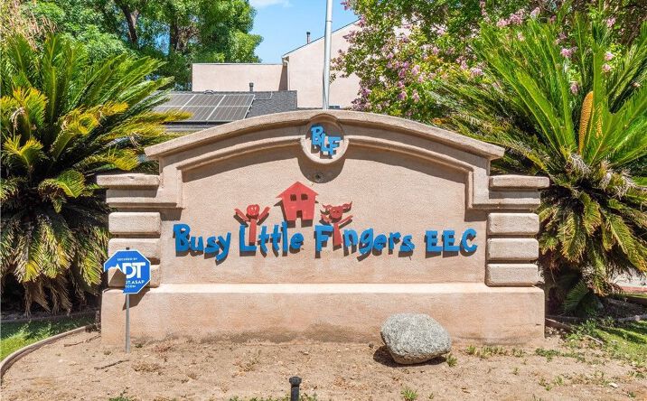 Pictures of Business for Sale property located at 7556 Hesperia Ave, Los Angeles, CA 91335 for sales - image #1