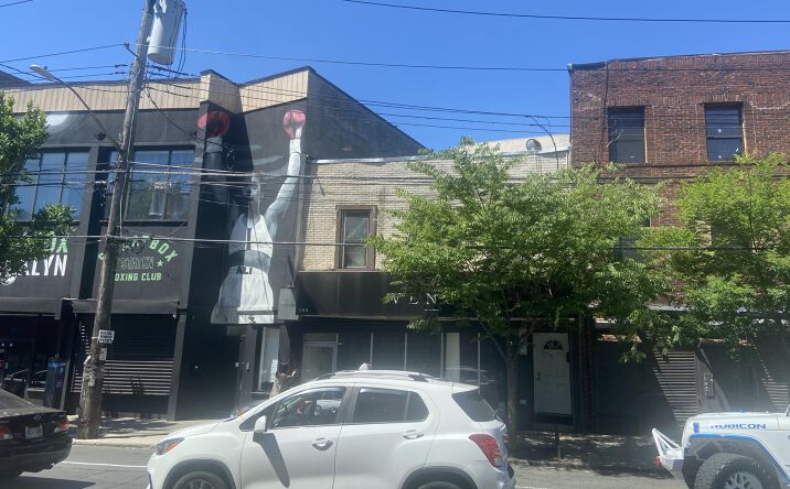 Pictures of Mixed Use property located at 584 Bay Street, Staten Island, NY 10304 for sales - image #1