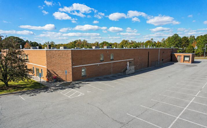 Pictures of Industrial property located at 4795 Commercial Plaza Street, Winston-Salem, NC 27104 for sales - image #1