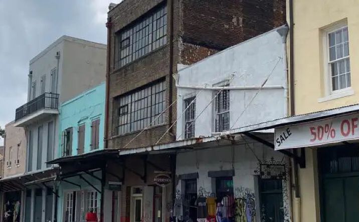 Pictures of Retail property located at 31 French Market Pl, New Orleans, LA 70116 for sales - image #1