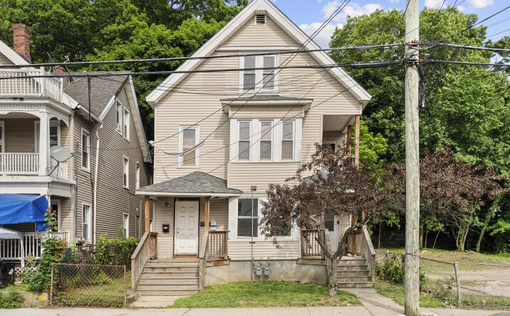 Pictures of Multifamily property located at 30 N WALNUT ST, WATERBURY, CT 06704 for sales - image #1