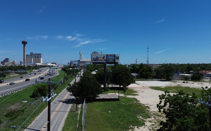 Pictures of Industrial, Mixed Use, Land property located at 1010 Hoefgen Avenue, San Antonio, TX 78210 for sales - image #1