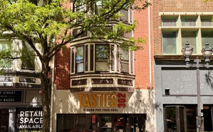 Pictures of Multifamily, Mixed Use, Retail property located at 825 N MARKET ST, WILMINGTON, DE 19801-4932 for sales - image #1