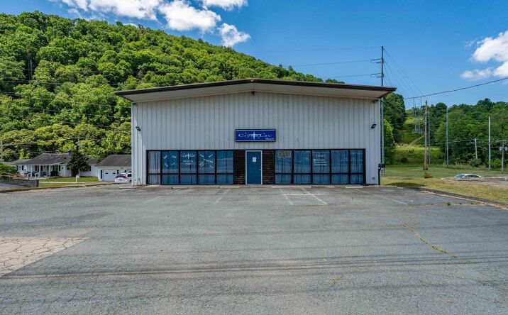 Pictures of Office, Industrial, Special Purpose property located at 628 S SHADY ST, MOUNTAIN CITY, TN 37683-1850 for sales - image #1