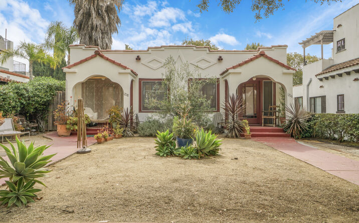 Pictures of Multifamily property located at 1218 POINSETTIA DR, WEST HOLLYWOOD, CA 90046 for sales - image #1