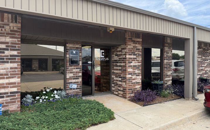Pictures of Retail, Office property located at 11902 North Pennsylvania Avenue, Oklahoma City, OK 73120 for sales - image #1