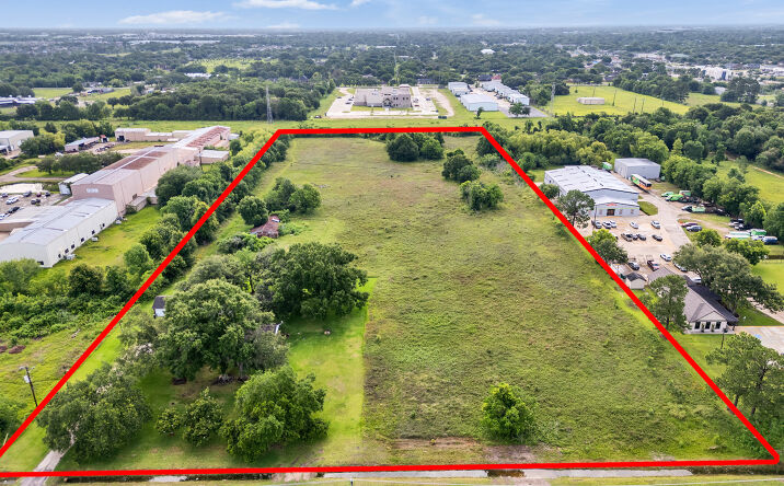 Pictures of Land property located at 2453 ROY RD, PEARLAND, TX 77581-8601 for sales - image #1