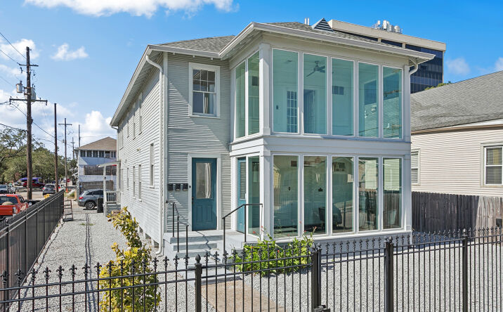 Pictures of Office, Mixed Use, Multifamily property located at 2600 General Pershing Street, New Orleans, LA 70115 for sales - image #1