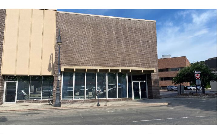 Pictures of Office, Retail property located at 20 Pearl Street, Council Bluffs, IA 51503 for sales - image #1