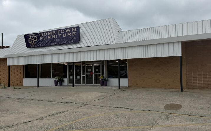 Pictures of Retail property located at 109 East Main Street, Eastman, GA 31023 for sales - image #1