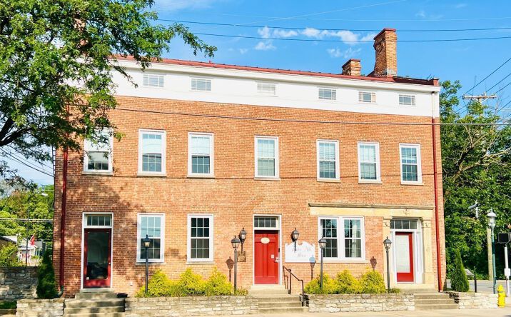Pictures of Office property located at Reading Road 301, Sharonville, OH 45241 for sales - image #1