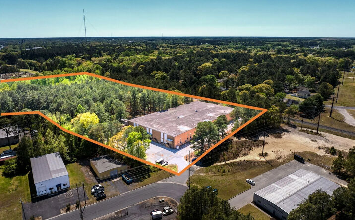 Pictures of Industrial property located at 410 Winfield Avenue, Salisbury, MD 21801 for sales - image #1