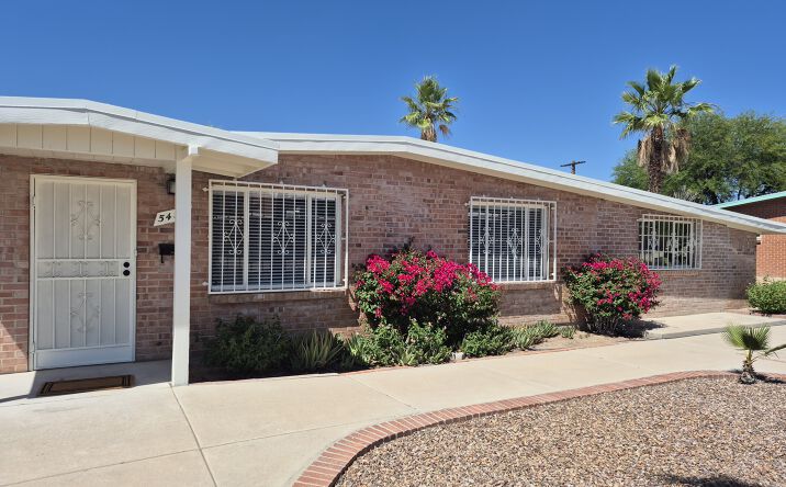 Pictures of Senior Living property located at 5453 East 4th Street, Tucson, AZ 85711 for sales - image #1