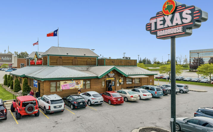 Pictures of Retail property located at 7341 Northcliff Ave, Brooklyn, OH 44144 for sales - image #1