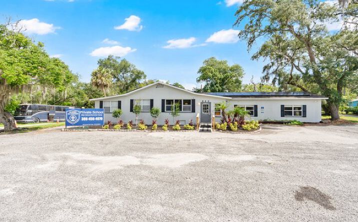 Pictures of Special Purpose property located at 123 W Rhode Island Ave, Orange City, FL 32763 for sales - image #1