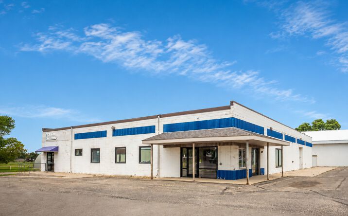 Pictures of Retail, Office, Industrial property located at 115 18th Avenue W, Alexandria, MN 56308 for sales - image #1