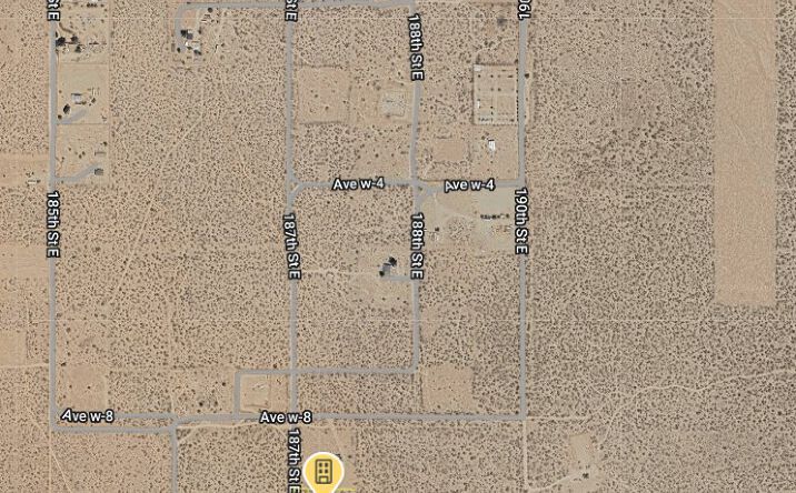 Pictures of Land property located at APN 3083-015-011 / 187TH ST E & AVENUE W10, LLANO, CA 93544 for sales - image #1