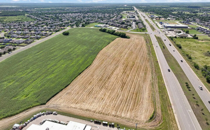 Pictures of Land property located at China Spring Road, Waco, TX 76708 for sales - image #1