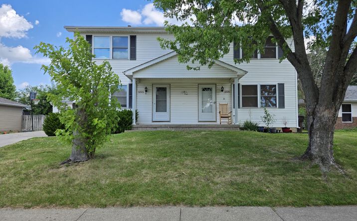Pictures of Multifamily property located at 6104 N Frostwood Parkway, Peoria, IL 61615 for sales - image #1