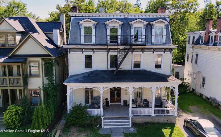 Pictures of Multifamily property located at 31 Green Street, Kingston, NY 12401 for sales - image #1