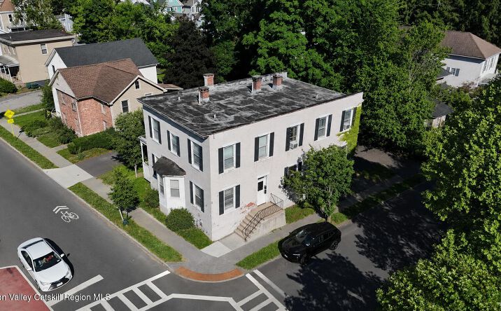 Pictures of Multifamily property located at 86 Pine Street, Kingston, NY 12401 for sales - image #1