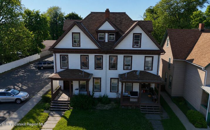 Pictures of Multifamily property located at 17 Downs Street, Kingston, NY 12401 for sales - image #1