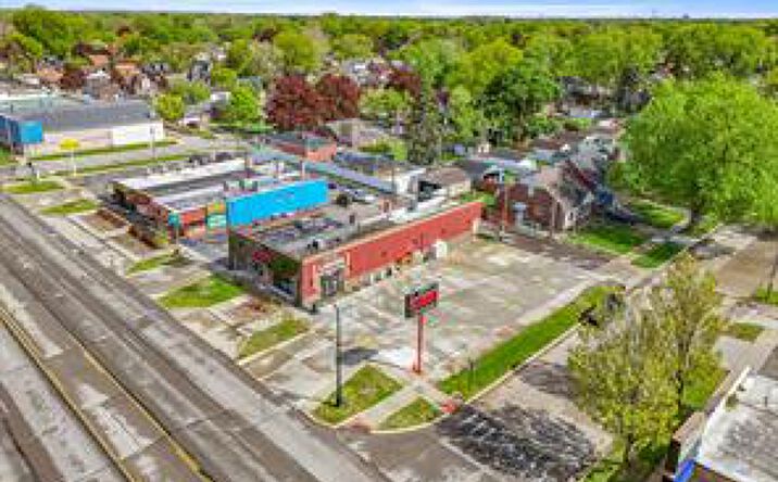 Pictures of Business for Sale, Retail property located at 18641 Ecorse Road, Allen Park, MI 48101-2253 for sales - image #1