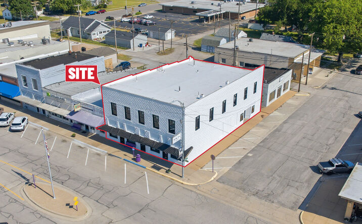 Pictures of Retail, Mixed Use property located at 202 W MAIN ST, VALLEY CENTER, KS 67147 for sales - image #1
