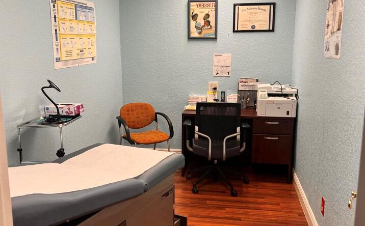 Pictures of Office property located at 2331 N State Rd 7 # 207, Lauderhill, FL 33313 for sales - image #1