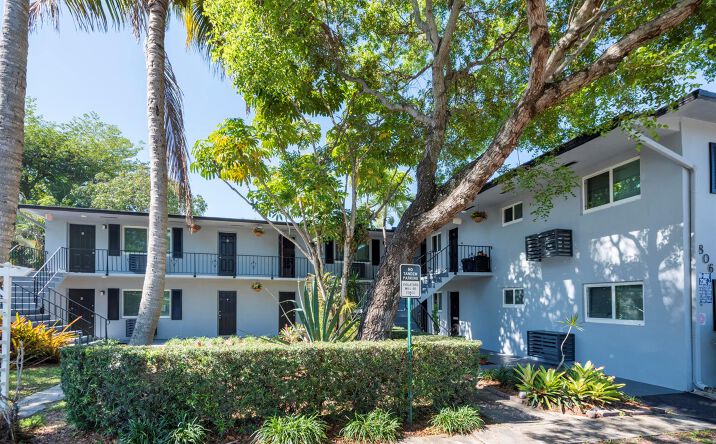 Pictures of Multifamily property located at 806 NE 16th Place # 8 #1-8, Fort Lauderdale, FL 33305 for sales - image #1