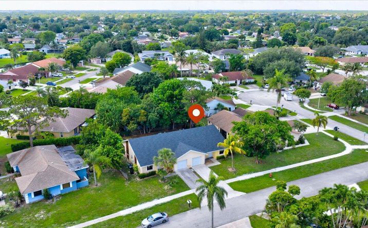 Pictures of Multifamily property located at 12452 Guilford Way, Wellington, FL 33414 for sales - image #1