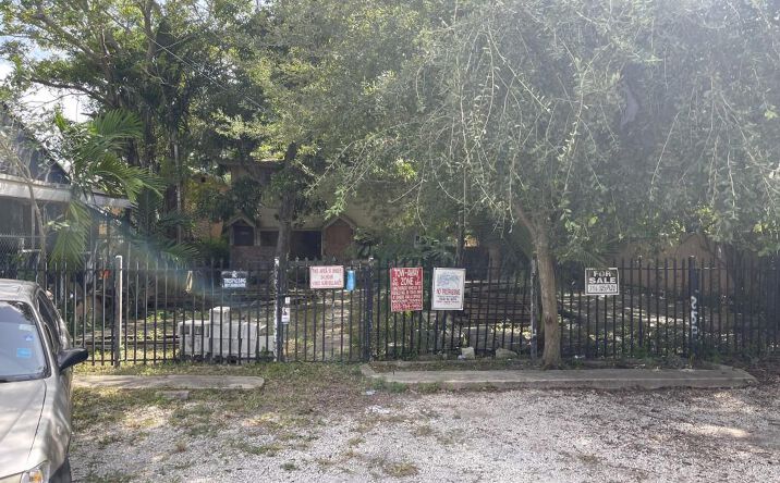Pictures of Multifamily property located at 252 NE 57th Street, Miami, FL 33137 for sales - image #1