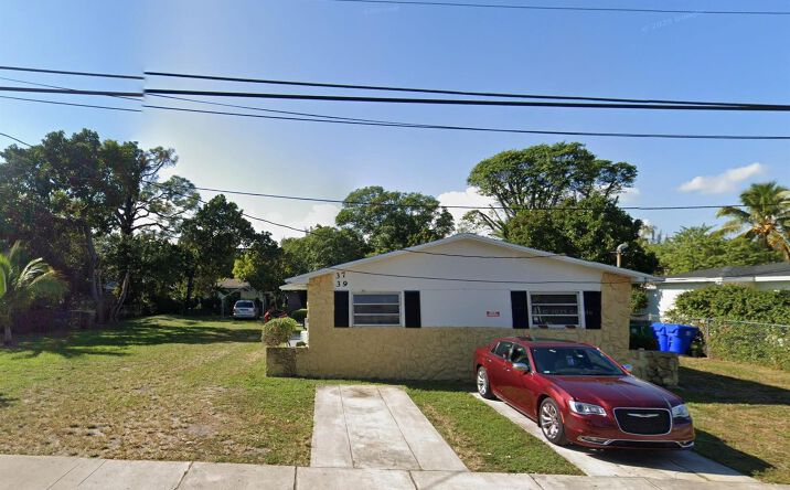 Pictures of Multifamily property located at 37-39 NW 64th Terrace, Miami, FL 33150 for sales - image #1