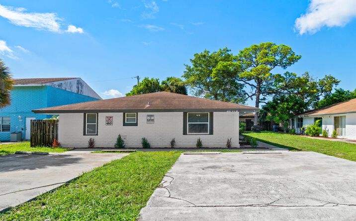 1661 W 27th Street # B #A & B, Riviera Beach