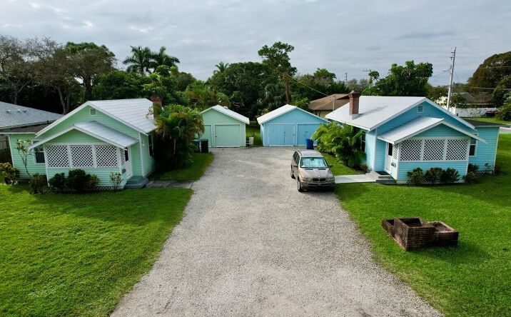 Pictures of Multifamily property located at 1338 -1384 NE -1384 35th Street, Oakland Park, FL 33334 for sales - image #1
