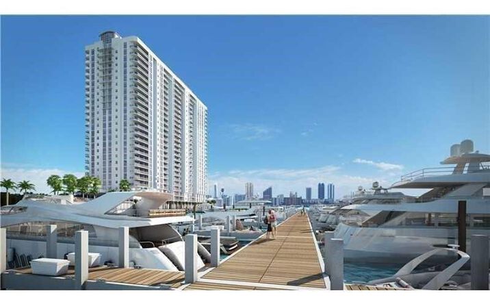 Pictures of Land property located at 17211 Biscayne Slip #93 Boulevard, North Miami Beach, FL 33160 for sales - image #1