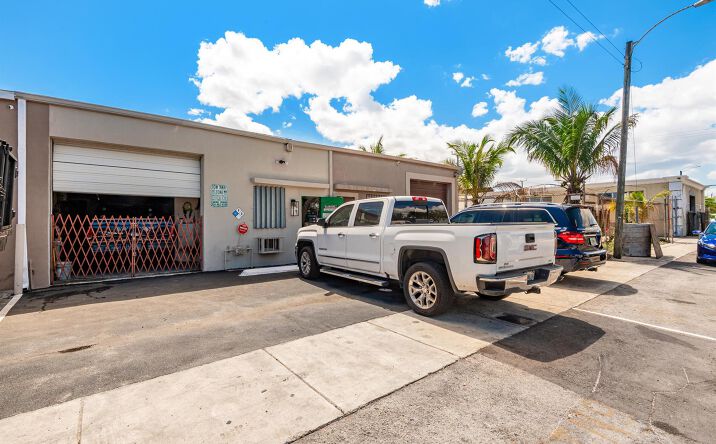 Pictures of Industrial property located at 620 NE 42nd Street # 3, Deerfield Beach, FL 33064 for sales - image #1
