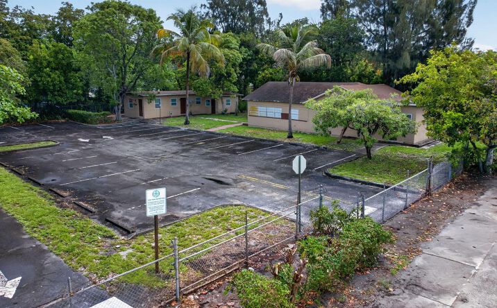 Pictures of Land property located at 129 NW 11th Street, Pompano Beach, FL 33060 for sales - image #1