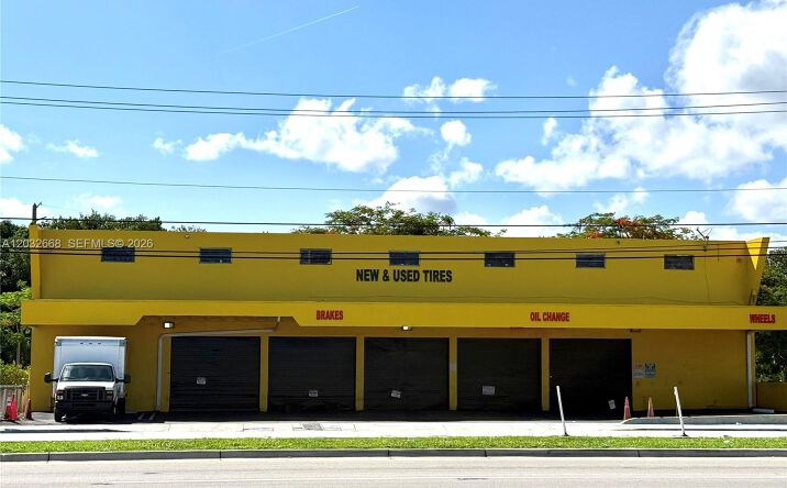 Pictures of Business for Sale, Retail property located at 20400 S Dixie Hwy, Cutler Bay, FL 33189 for sales - image #1