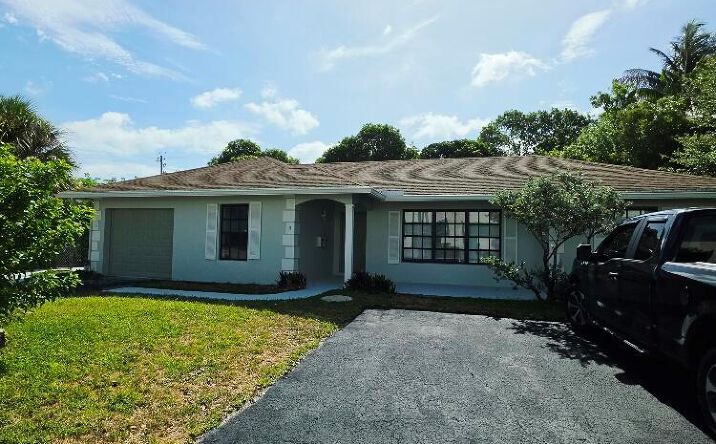 Pictures of Multifamily property located at 8-10 NE 9th Avenue, Deerfield Beach, FL 33441 for sales - image #1